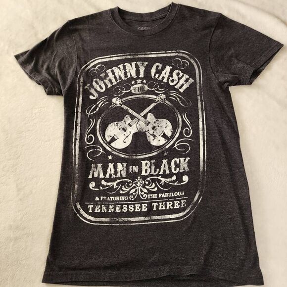CASH Johnny Cash Man In Black Graphic Tshirt Size Small - Picture 1 of 5